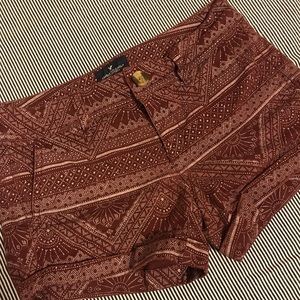 American Eagle burgundy shorts.